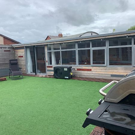 Family Holiday Home Blackpool Esterno foto