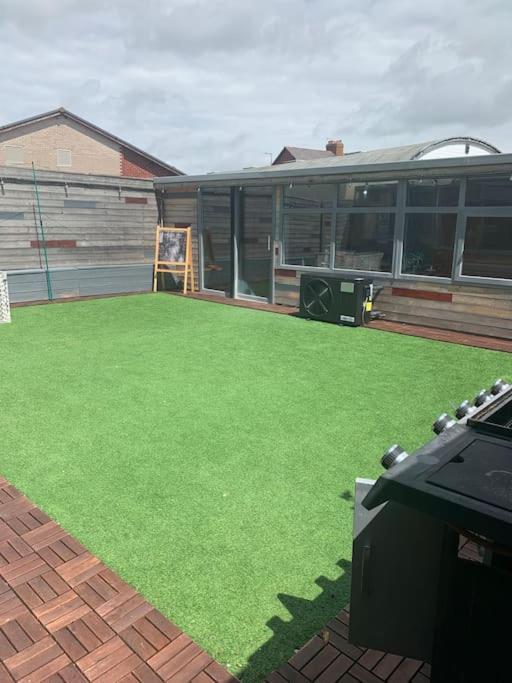Family Holiday Home Blackpool Esterno foto