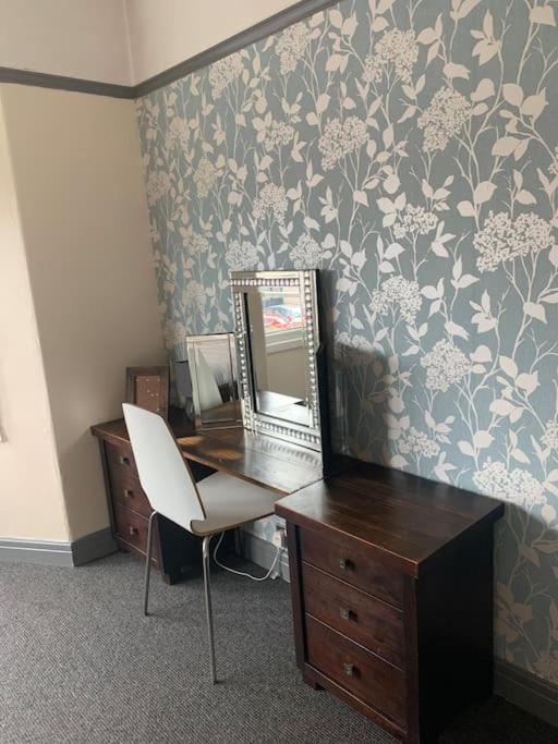 Family Holiday Home Blackpool Esterno foto